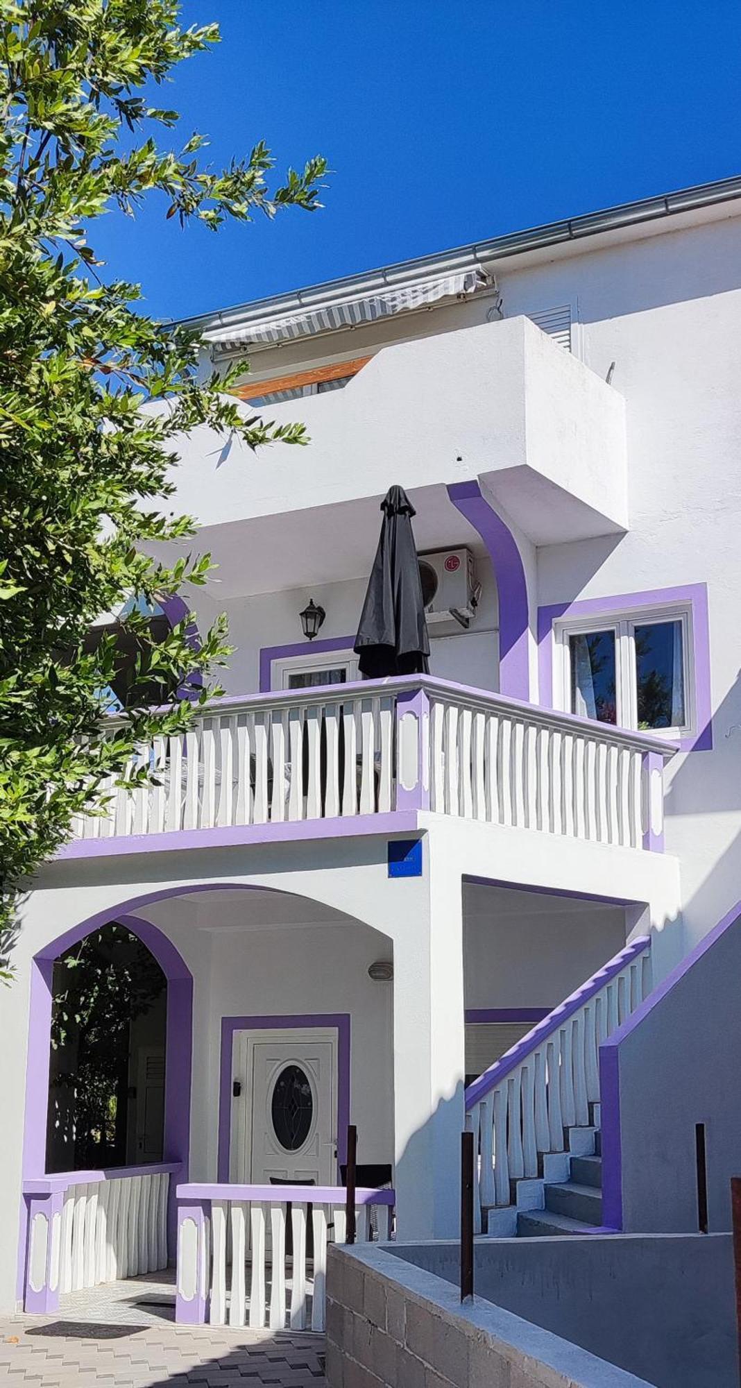 Apartments Lavanda ビオグラード・ナ・モル エクステリア 写真