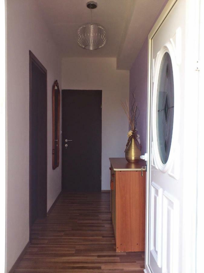 Apartments Lavanda ビオグラード・ナ・モル エクステリア 写真