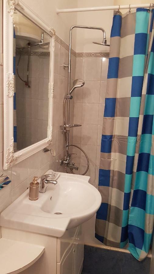 Apartments Lavanda ビオグラード・ナ・モル エクステリア 写真